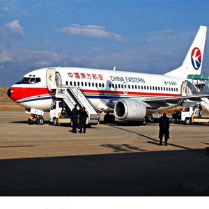 布拉克机场货运航空快运业稳步发展的原因是什么？